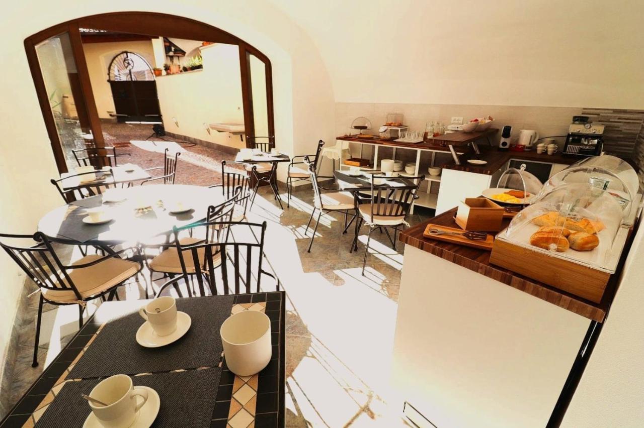 Sentieri Del Garda Bed & Breakfast อาร์โก ภายนอก รูปภาพ